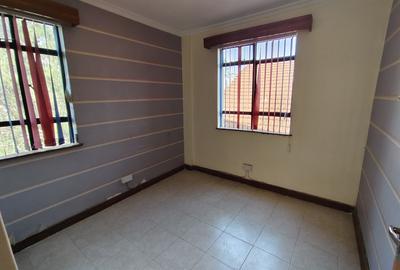 Commercial Property with Service Charge Included in Kilimani - 3