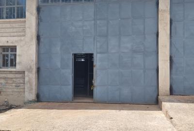 3,450 ft² Warehouse at Gitaru Road - 3