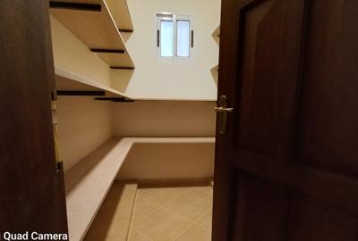 5 Bed Villa with En Suite at Shanzu - 4