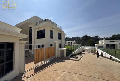 5 Bed Villa with En Suite in Loresho