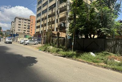 Land in Westlands Area