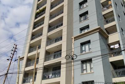 1 Bed Apartment with En Suite at Near Sarit Centre