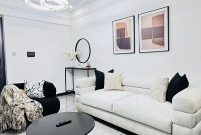 Serviced 1 Bed Apartment with En Suite in Lavington - 2