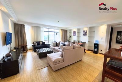 Serviced 2 Bed Apartment with En Suite at Dennis Pritt Road - 3