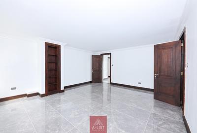 3 Bed Apartment with En Suite at Nyando Road - 3