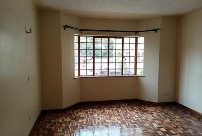 3 Bed Apartment with En Suite at Westlands - 4