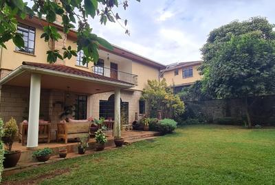 4 Bed Townhouse with Swimming Pool at Kirawa Road Near Isk