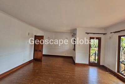 5 Bed House with En Suite in Gigiri - 3
