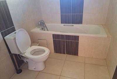 4 Bed House with En Suite at Fourways - 4