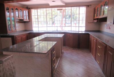 6 Bed House with En Suite at Muthaiga North - 4