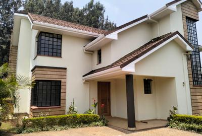 4 Bed Townhouse with En Suite in Kitisuru