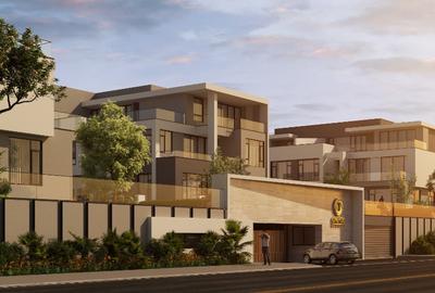 5 Bed Townhouse with En Suite in Lavington - 3