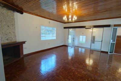 4 Bed House with En Suite in Kitisuru - 4