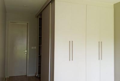 4 Bed Townhouse with En Suite in Runda - 3