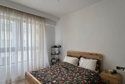 1 Bed Apartment with Swimming Pool at Riverside Square