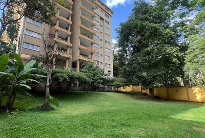 Furnished 3 Bed Apartment with En Suite in Kileleshwa