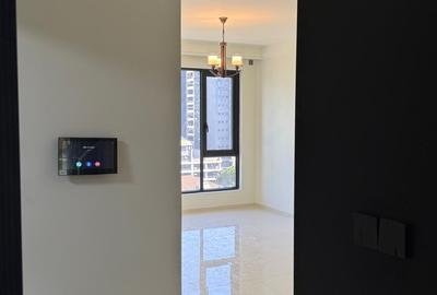 1 Bed Apartment with En Suite at Westlands Road - 4