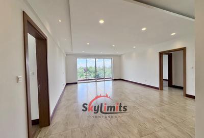 3 Bed Apartment with En Suite in Parklands - 4