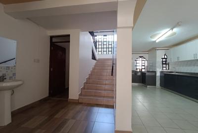 4 Bed House with En Suite in Kiambu Road