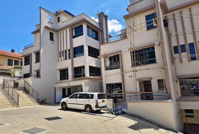 5 Bed Townhouse with En Suite at Lavington Green