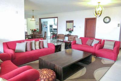 4 Bed Apartment with En Suite in General Mathenge