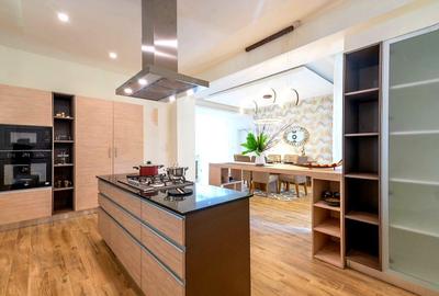 4 Bed Apartment with En Suite at Riverside Drive