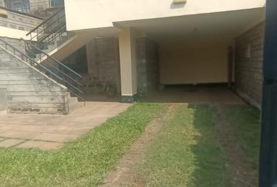 4 Bed Townhouse with Staff Quarters in Loresho - 3