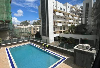 1 Bed Apartment with Swimming Pool in Garden Estate