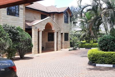 4 Bed Townhouse with En Suite in Runda