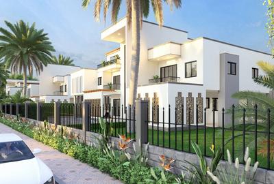 5 Bed House with En Suite in Karen - 4