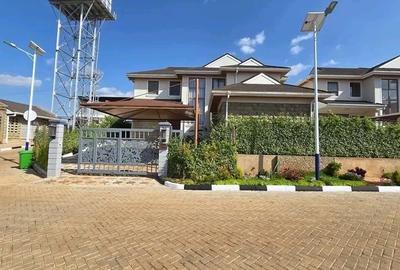4 Bed House with En Suite in Kiambu Road