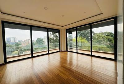 4 Bed Apartment with En Suite in Lower Kabete