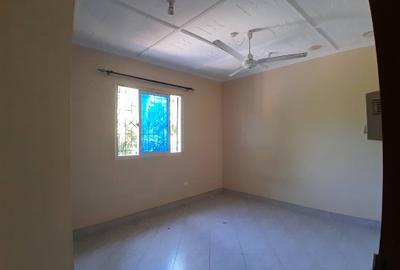 3 Bed Villa with En Suite in Mtwapa