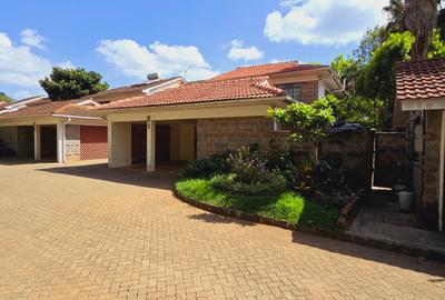 4 Bed Townhouse with En Suite at Off Convent Drive