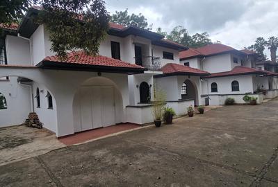 4 Bed Townhouse with En Suite at Lavington Green - 4