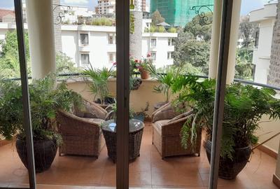 3 Bed Apartment with En Suite in Lavington