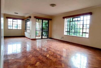 4 Bed Townhouse in Spring Valley - 2