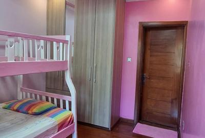 7 Bed Villa with En Suite at Kerarapon Drive - 4