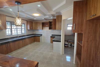 3 Bed House with En Suite in Ruiru - 4