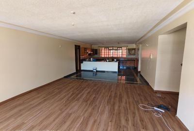 3 Bed Apartment with En Suite at Lavington - 2