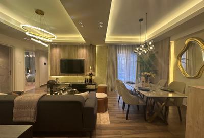 2 Bed Apartment with En Suite in Lavington