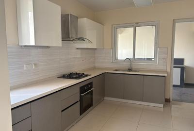 4 Bed Apartment with En Suite at Parklands