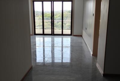 Furnished 2 Bed Apartment with En Suite at Riverside - 3