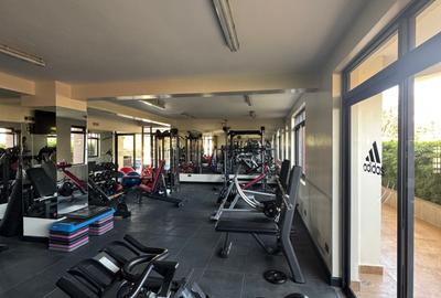 4 Bed Apartment with En Suite at Riverside - 3