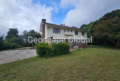 4 Bed House with En Suite in Lavington