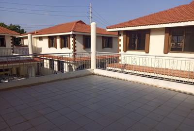 4 Bed Villa with En Suite in Nyali Area