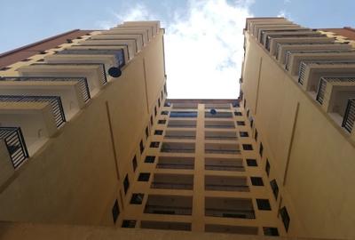 Office with Service Charge Included at Kilimani Near Yaya Centre - 4