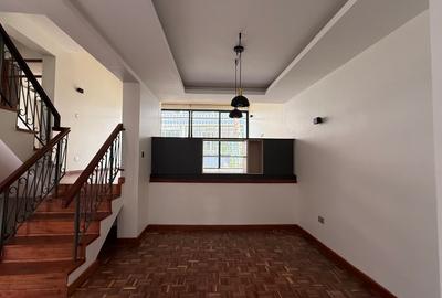 4 Bed Townhouse with En Suite in Rhapta Road - 3