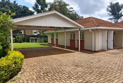 5 Bed House with En Suite at Thigiri Road