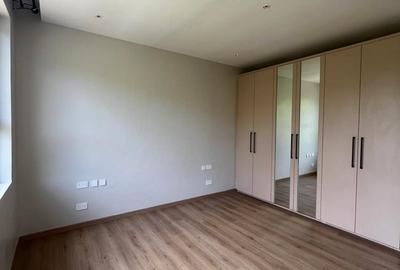 5 Bed Townhouse with En Suite at Lavington Manyani - 2